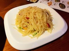 酸辣土豆丝-楼兰新疆主题餐厅(坂田佳华领汇广场店)