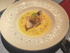 -弦月窗LUNETTE BY AMANDA(复兴路店)