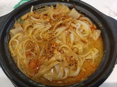 -曹宝林砂锅麻辣烫(星光路店)