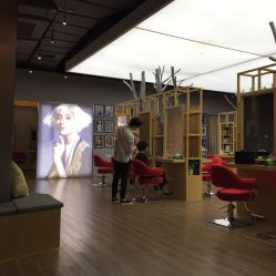 picture-塞巴斯汀SEBASTIAN专业美发店