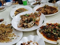 -蚝哥花姐湛江烤生蚝(美丽湾市场店)
