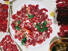 鲜切肥牛-半斤-潮泰牛肉火锅 · 创于1992年(车公庙店)