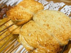 碳烤馒头片-聚串门儿·东北烧烤(信义坊店)