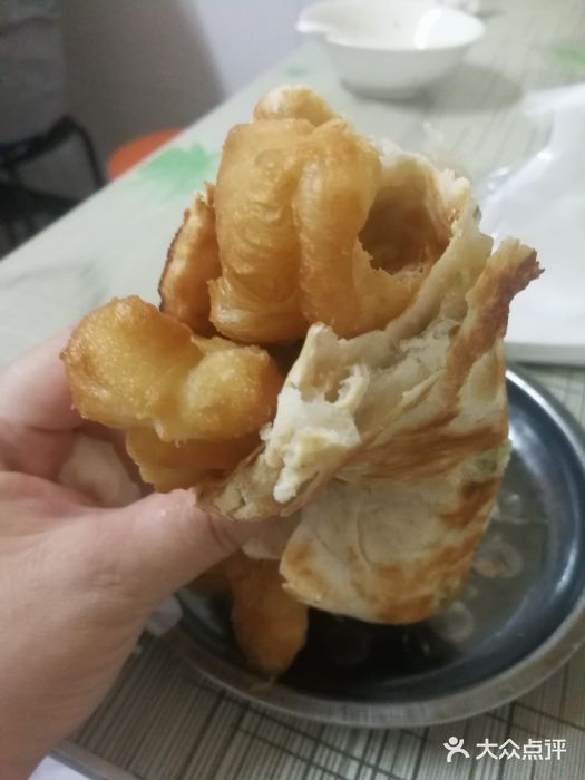 王氏烧饼无矾油条-油条-菜-油条图片-杭州美食-大众点评网