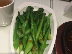 -新大咀港式茶餐厅(宝山万达店)