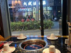 -憨孃孃·重庆老火锅(红山黑金店)