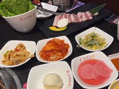 -木槿花韩式炭烤·熟成肉工坊(孙文东路店)