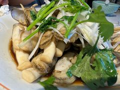 -嗨辣小聚·盘锦河蟹·海鲜烧烤龙虾(盘锦十年好店)