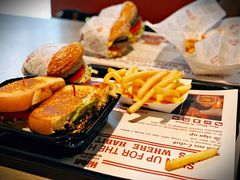 -The Habit Burger Grill 哈比特汉堡(复兴soho店)