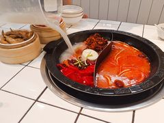 鸳鸯微辣番茄锅底-卤校长重庆火锅