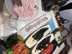 -老牌坊云南鱼豆花火锅(哈西万达店)