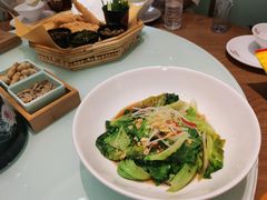 -丁里羊肉小镇(天鹅湖总店)