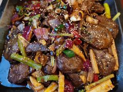 平锅鸭头-炉小二铜锅牛蛙•川湘菜(三里屯店)