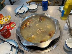 -光头药膳鸡(莱茵小镇店)