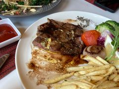 -WOLFGANG PUCK KITCHEN & BAR(迪士尼小镇店)
