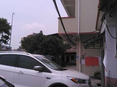 原来的商铺，现在合作社大楼-石滩镇塘头村老年人活动中心