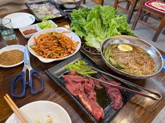 -韩风烤牛肉冷面店