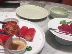 -蝴蝶里·粤菜·点心(滨江龙湖店)