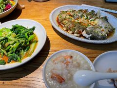-潮粥荟·潮汕砂锅粥(朝阳大悦城店)