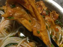 鸭脚-西环肥仔螺蛳粉(总店)