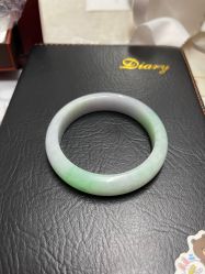 -北京七彩云南翡翠珠宝旗舰店(月坛店)