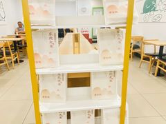 -老乡鸡(亳州路天庆大厦店)