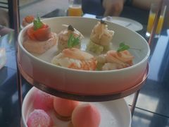 -亚龙湾喜来登·美景台大堂吧