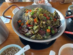-莲餐厅·湖北菜·潜江小龙虾店(愚园路店)