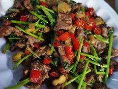 小炒黄牛肉-湘聚南县土菜馆(龙山二路店)