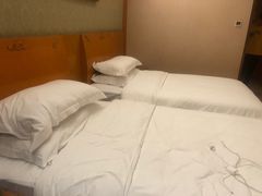 -维也纳酒店(合肥长江东路三里街地铁站店)