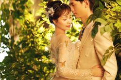点击看大图 -挪娅婚纱摄影皇家会所