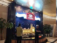 -大光明电影院(南京西路店)