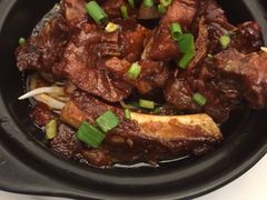 -临街徽菜馆·正宗黄山味
