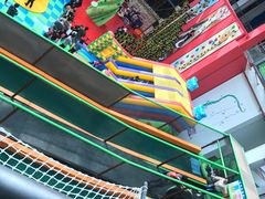 -蒙特利亲子乐园