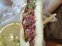 -秦小龙驴肉火烧馆