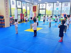 -健成运动中心·体适能跆拳道少儿格斗体考跳绳