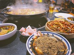 -小饕荟雅安贡椒鱼鲜馆(广福桥店)
