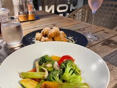 -MONICH牛排融合餐厅(和义大道购物中心店)