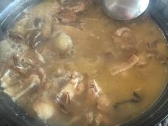 -蘑统田下·野生菌火锅