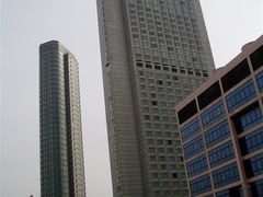主楼-上海静安昆仑大酒店