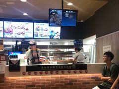 -肯德基(平江新城店)