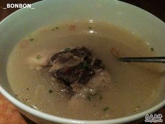 带骨牛尾汤&nbsp;40￥-炼火烤肉店