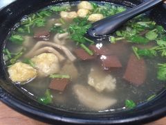 -冯鑫记南京鸭血粉丝汤(南京南站店)