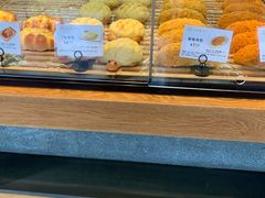 面包甜点陈列柜-酵種麦田(山师店)