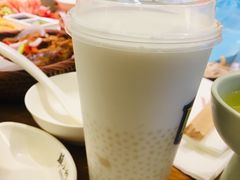 旁边的芒果、椰汁西米露-苏小柳手工点心(人民广场分院)