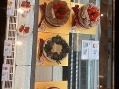 -花花卷卷·鲜食蛋糕(静安久光百货店)