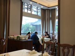 靠窗位-怡园饭店-餐厅(四望亭店)