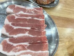 -牛信亭韩国料理·炭火烤肉(紫藤路店)