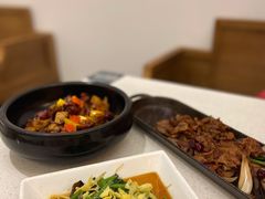 -闫府私房菜(经四路万达店)