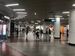 -公园前(地铁站)